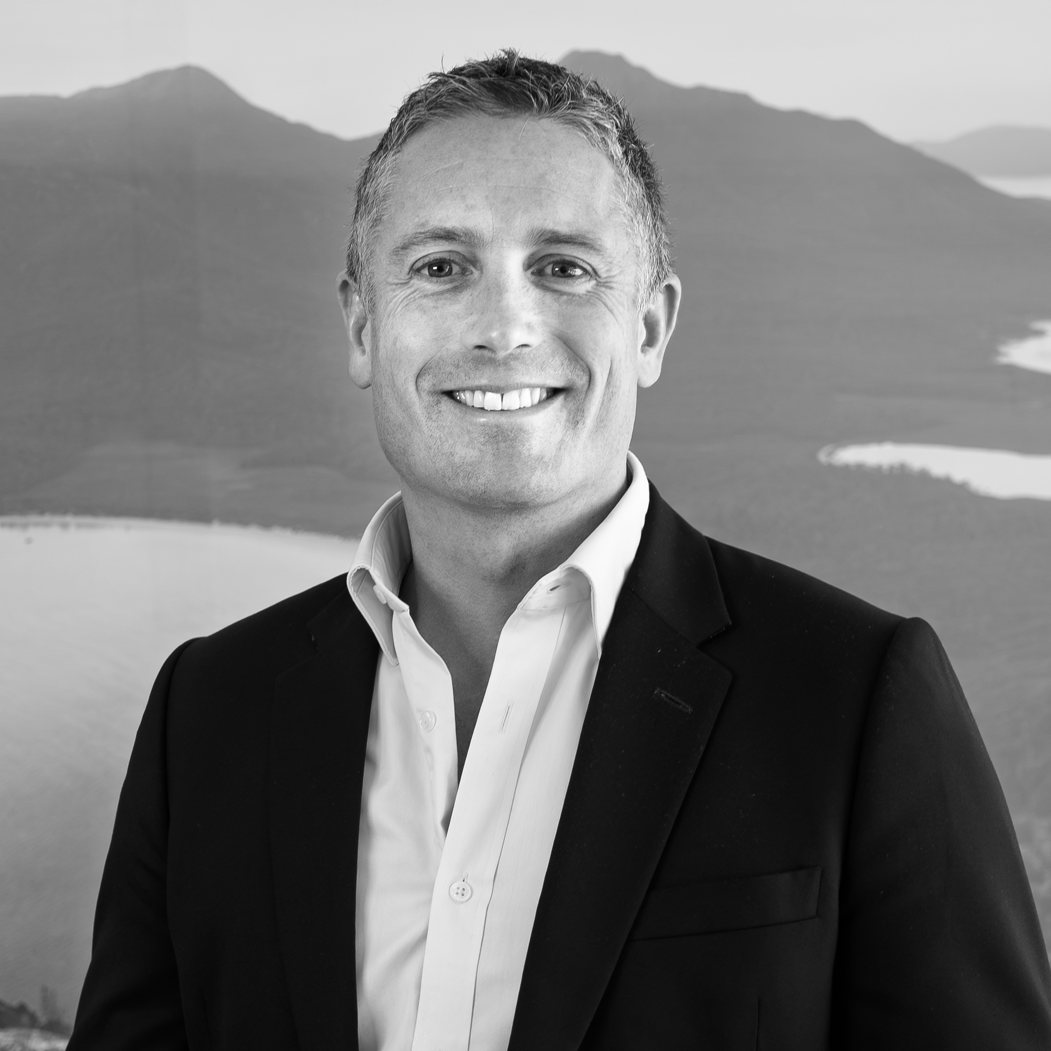 Headshot of Alastair Macleod